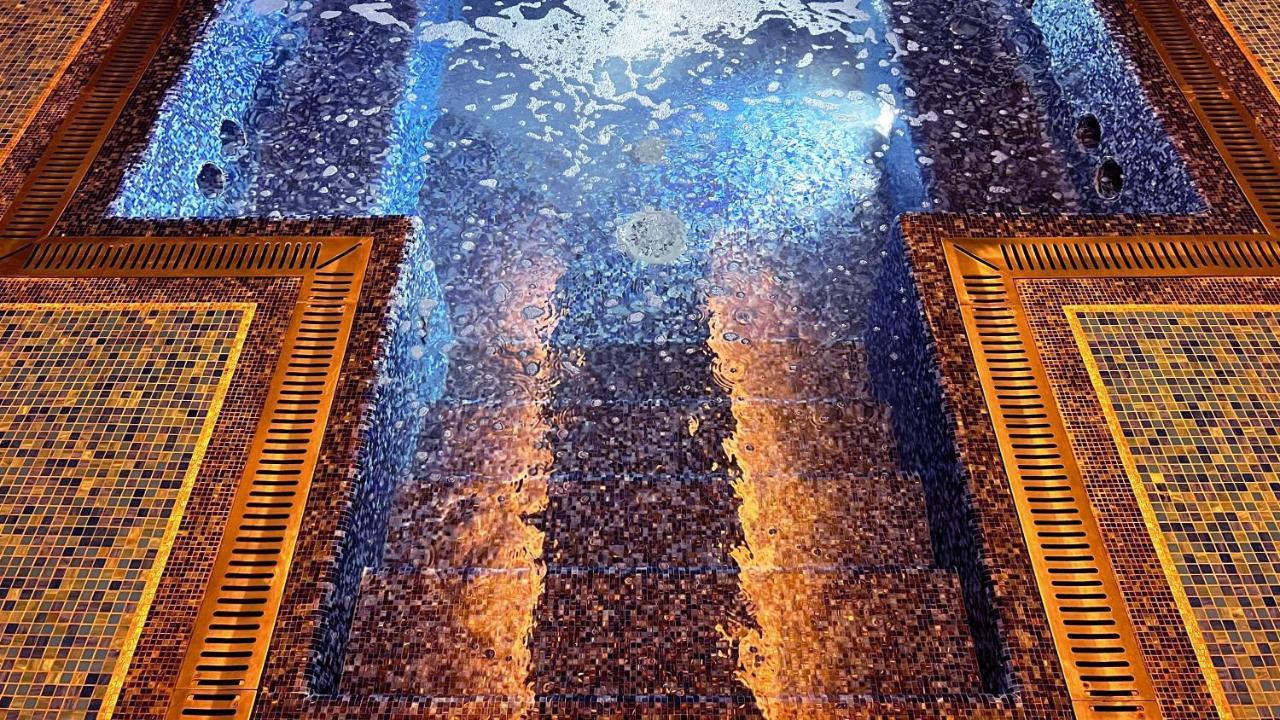 Byblos Art Hotel Villa Amista San Pietro in Cariano Exterior photo