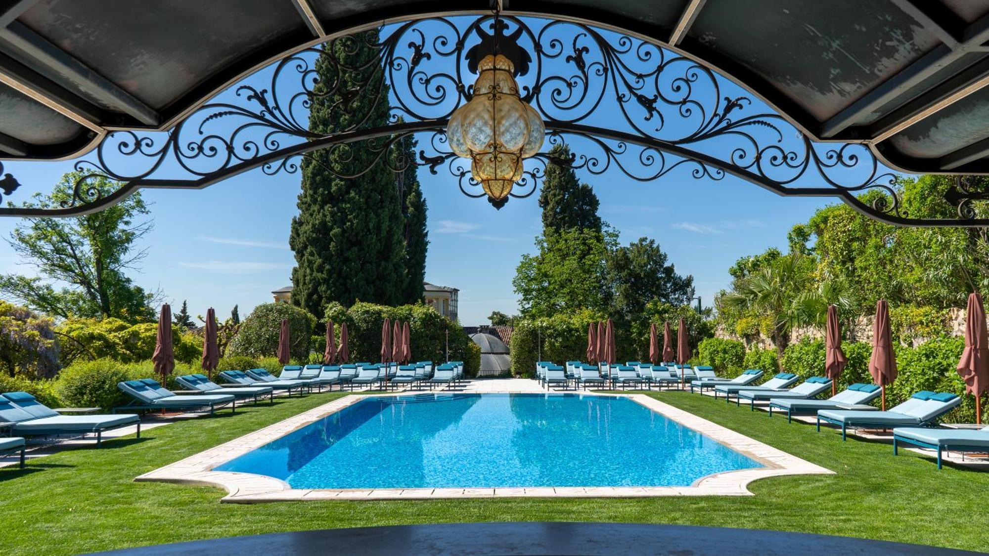 Byblos Art Hotel Villa Amista San Pietro in Cariano Exterior photo